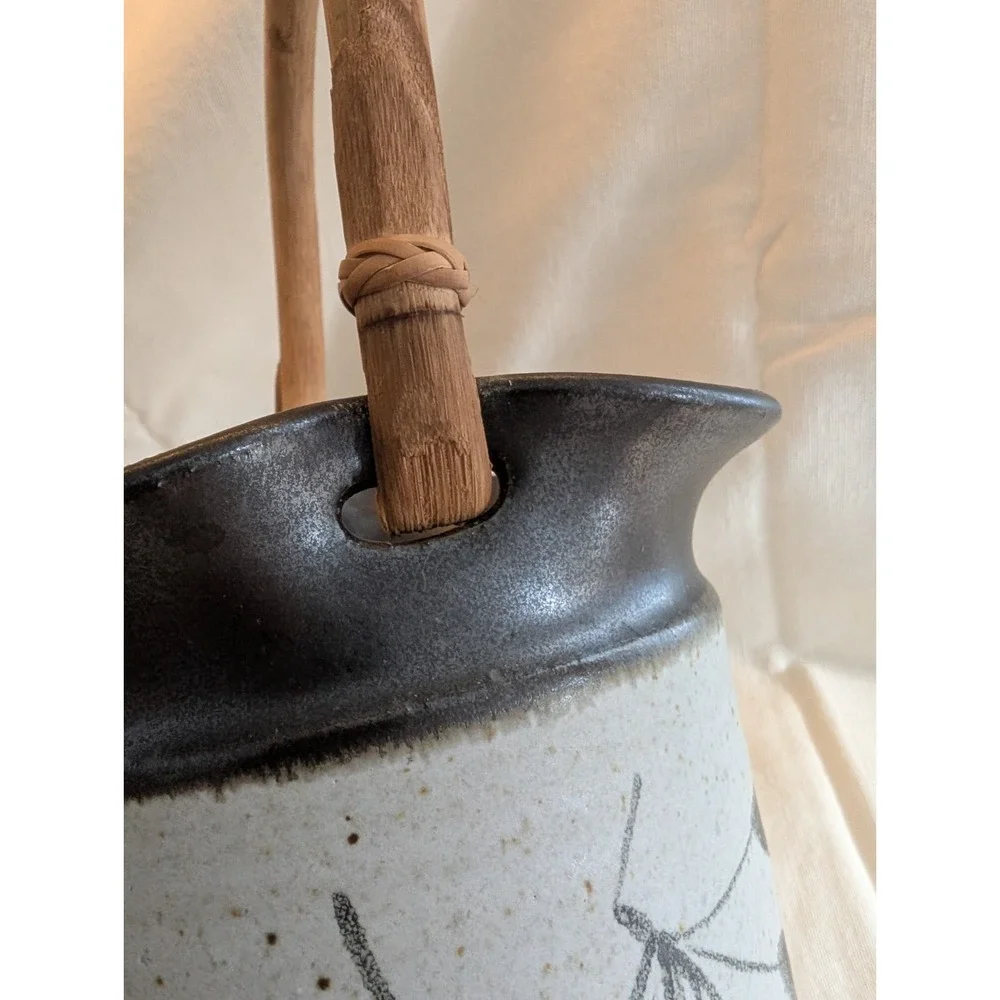 Studio this pottery